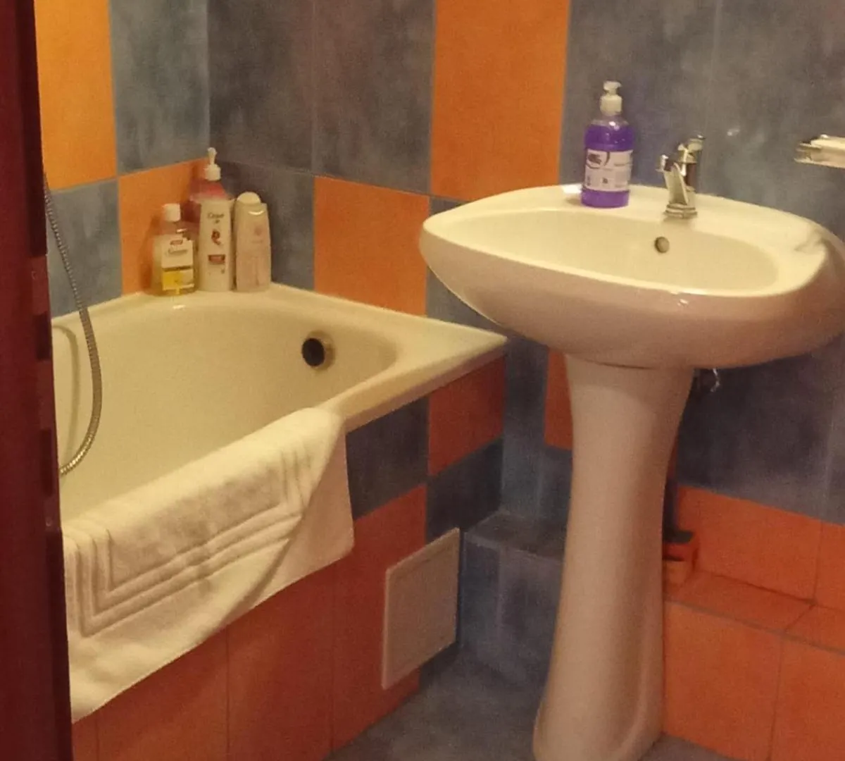 Elixir Studio Bukarest Apartman